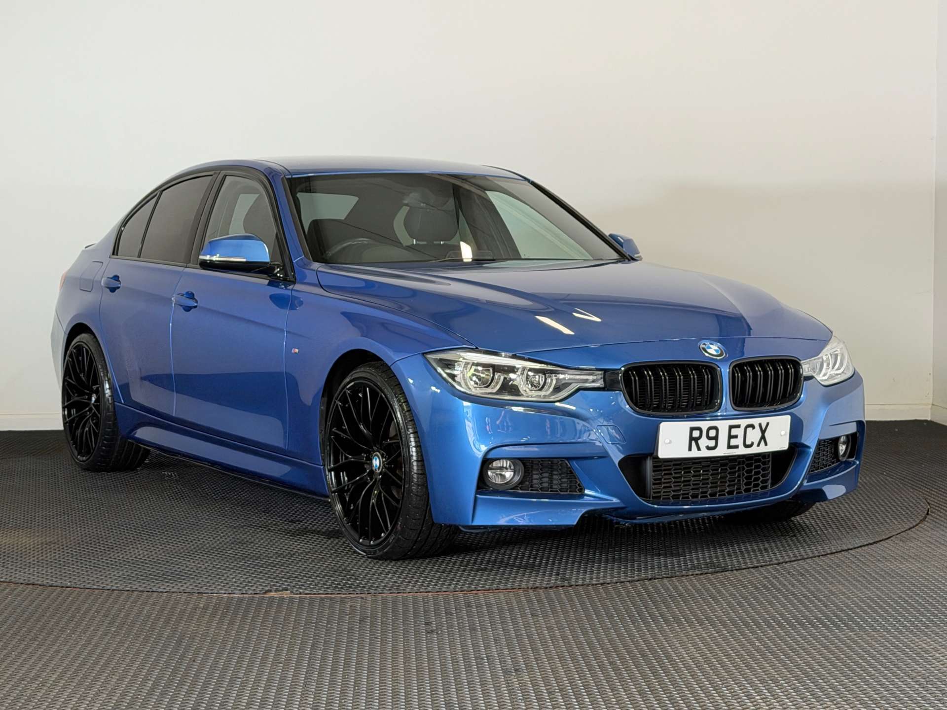 2018 BMW 3 Series
